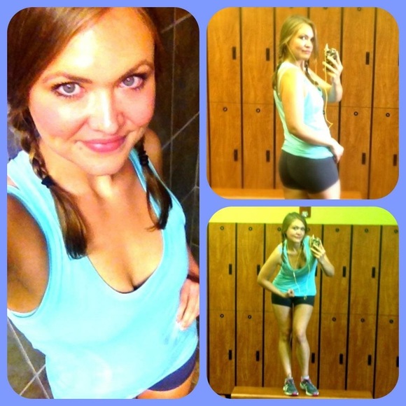 Champion Grey & Turquoise stretchy workout shorts - Picture 7 of 8